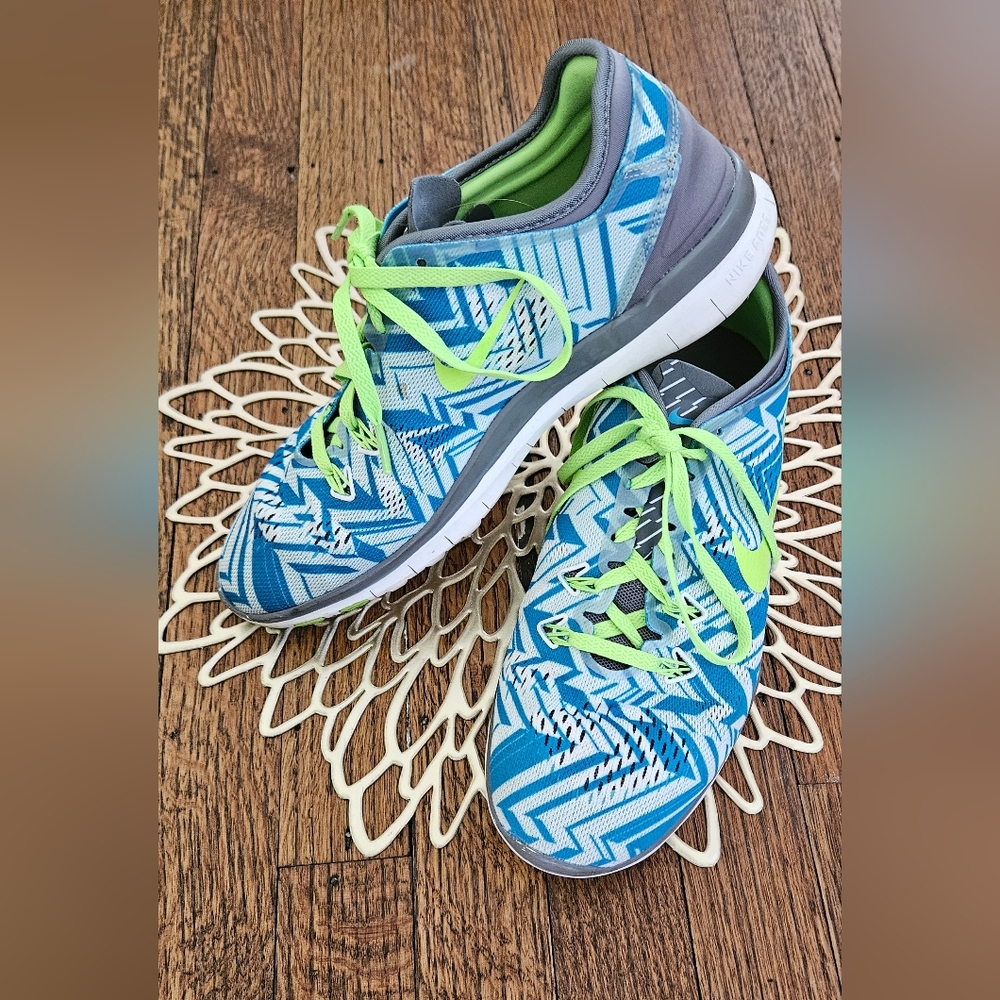 Nike Free Preloved Women's Running Shoes Size 8